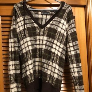 Women’s burton snowboards hooded sweater  sz M